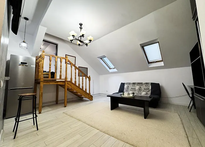 Panoramic Apartment - Central