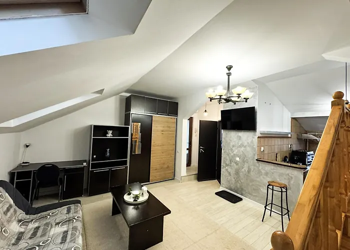 Panoramic Apartment - Central